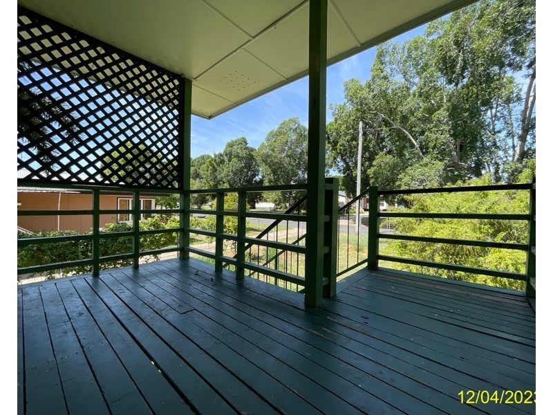 7 Talbot St, Blackwater QLD 4717