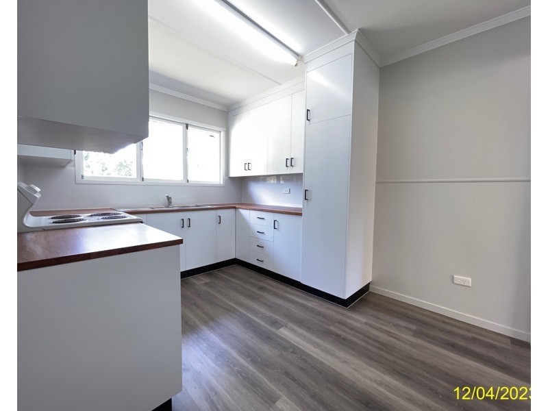 7 Talbot St, Blackwater QLD 4717