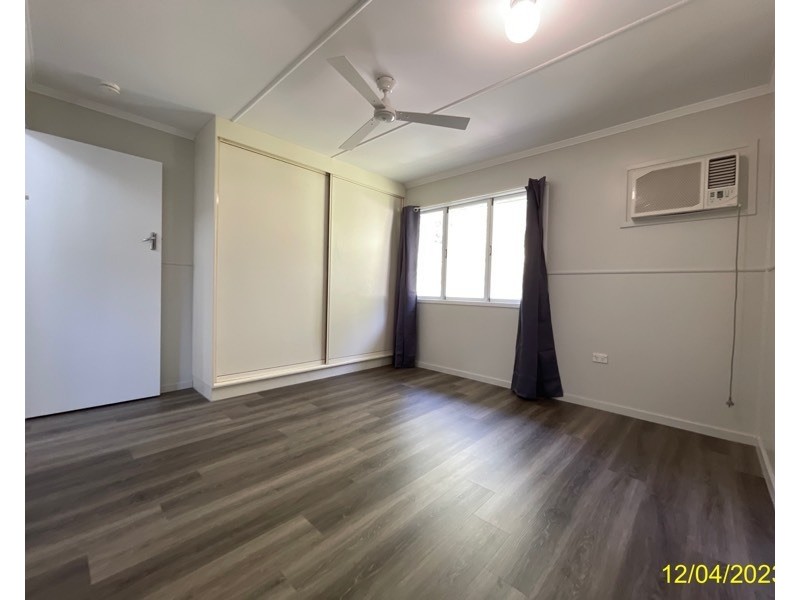 7 Talbot St, Blackwater QLD 4717