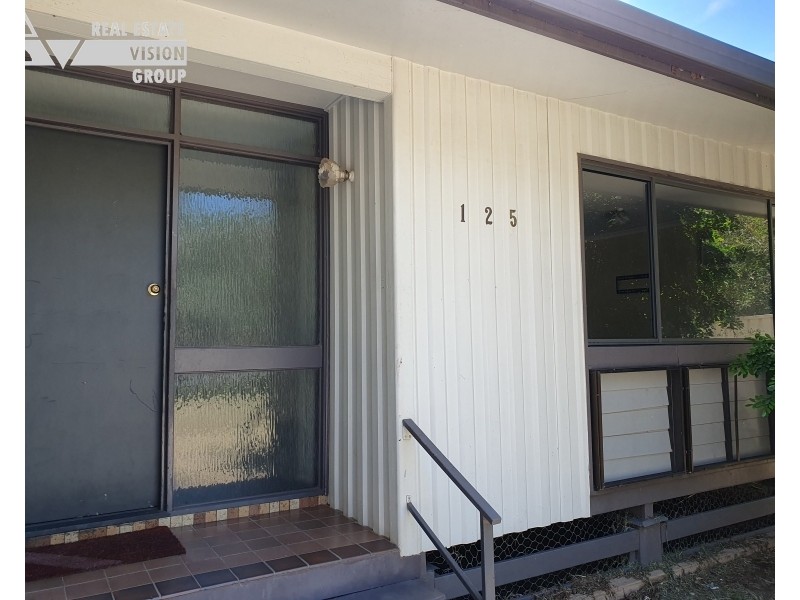 125 Harris St, Emerald QLD 4720