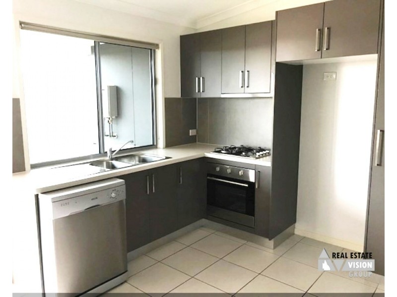 Unit 9/8 Hillcrest St, Emerald QLD 4720