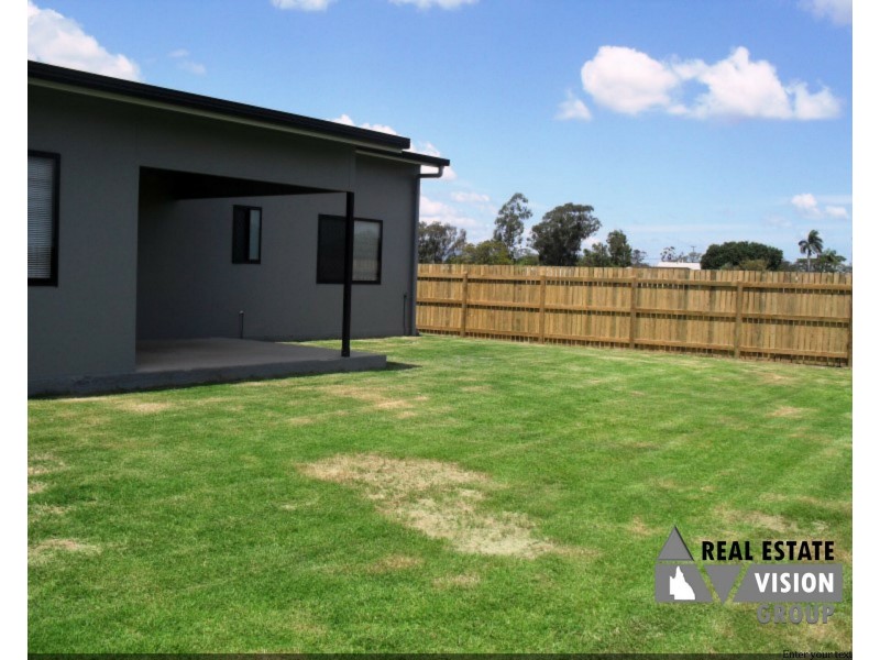20 Deacon Street, Blackwater QLD 4717