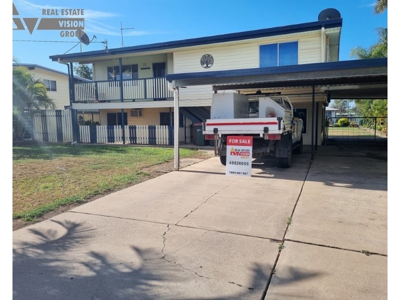16 Doon St, Blackwater QLD 4717