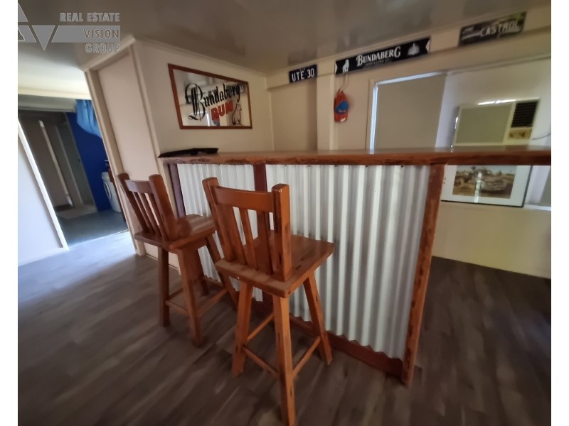 16 Doon St, Blackwater QLD 4717