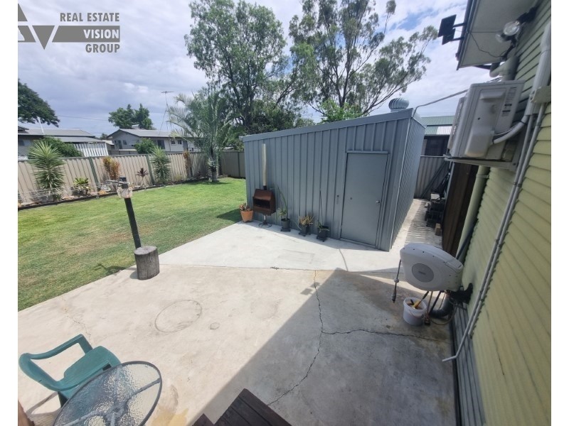 46 Littlefield St, Blackwater QLD 4717