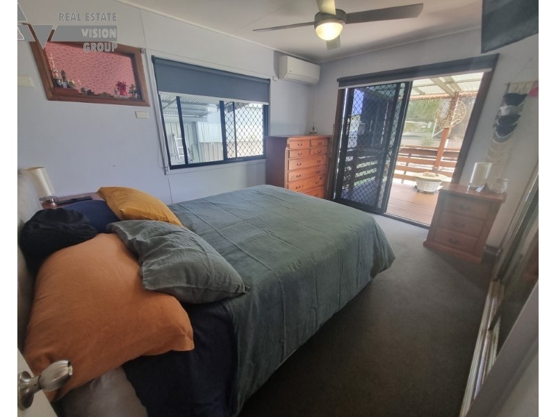 46 Littlefield St, Blackwater QLD 4717
