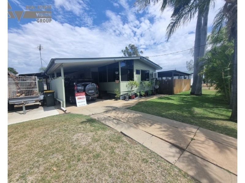 46 Littlefield St, Blackwater QLD 4717