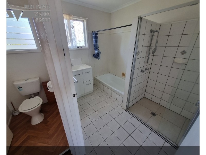23 Blackbutt St, Blackwater QLD 4717