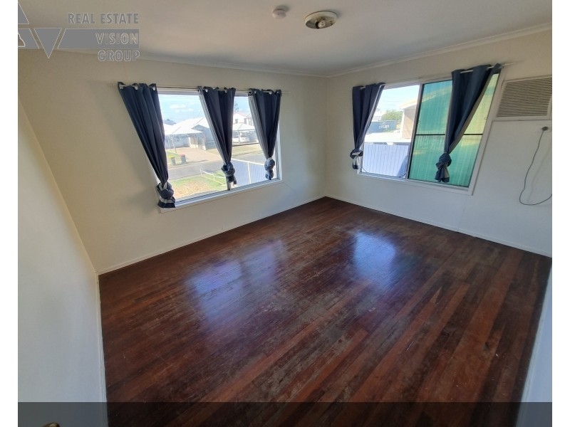 23 Blackbutt St, Blackwater QLD 4717
