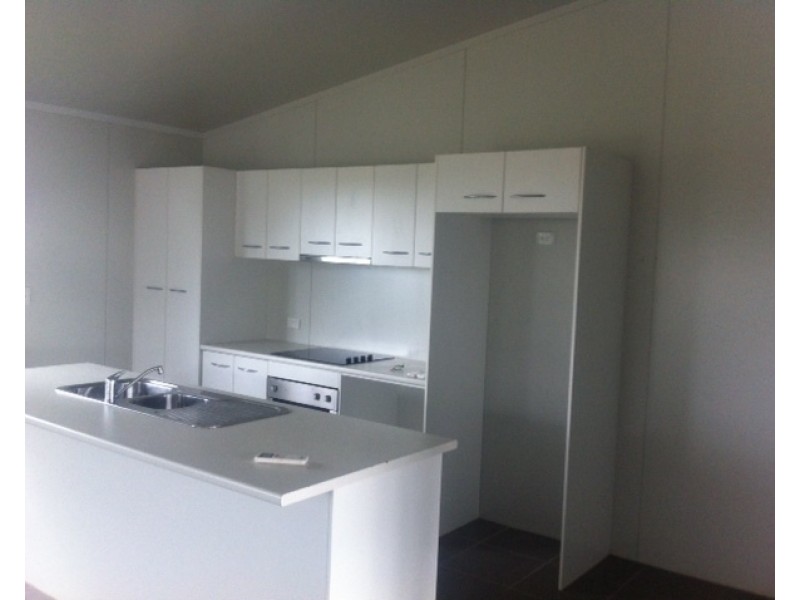 5 Pendula Court, Blackwater QLD 4717