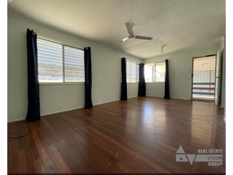 7 Bredhauer St, Blackwater QLD 4717