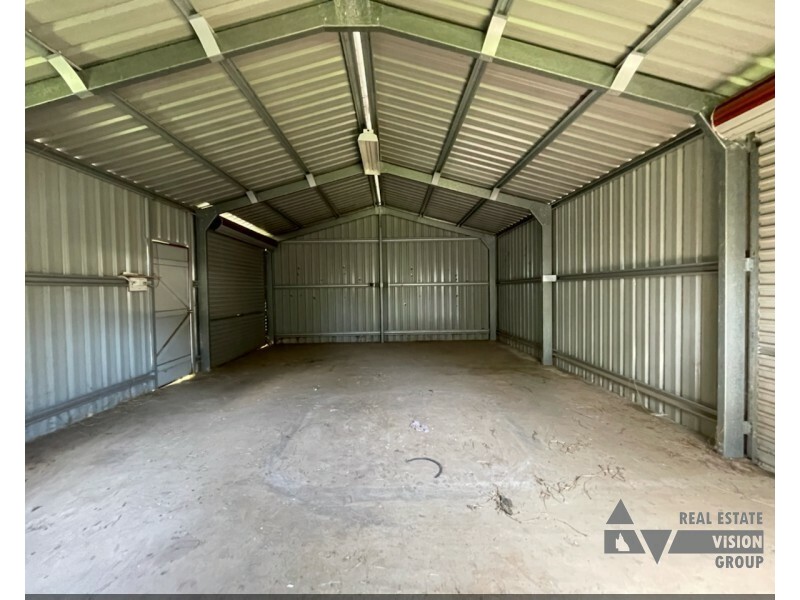 7 Bredhauer St, Blackwater QLD 4717