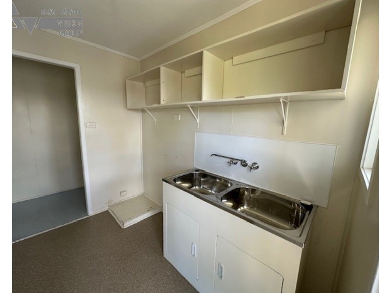 46 Bendee Cres, Blackwater QLD 4717