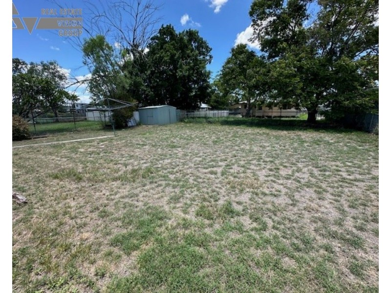 46 Bendee Cres, Blackwater QLD 4717