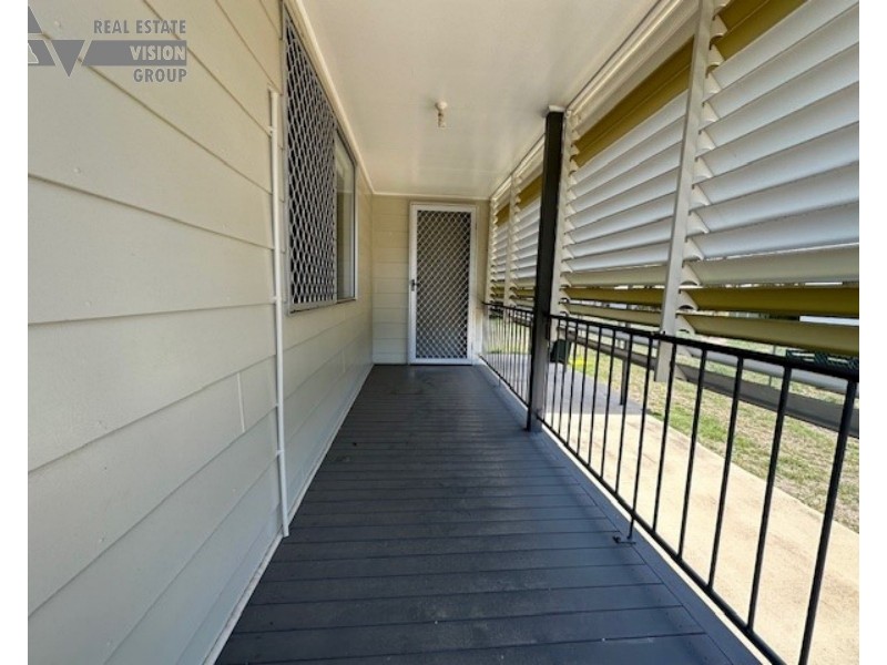 46 Bendee Cres, Blackwater QLD 4717
