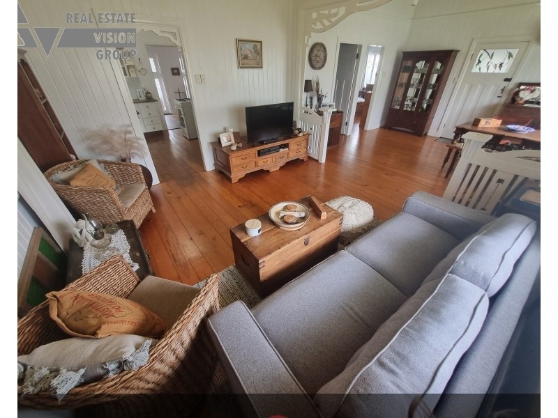 12 Bauhinia Street, Blackwater QLD 4717