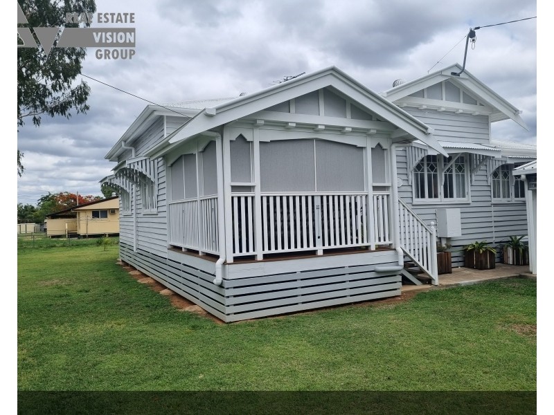 12 Bauhinia Street, Blackwater QLD 4717