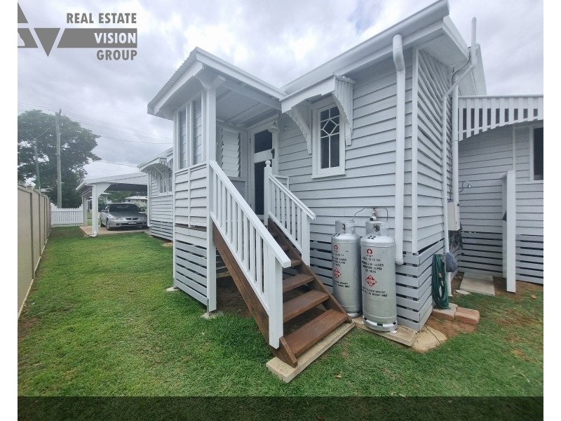 12 Bauhinia Street, Blackwater QLD 4717