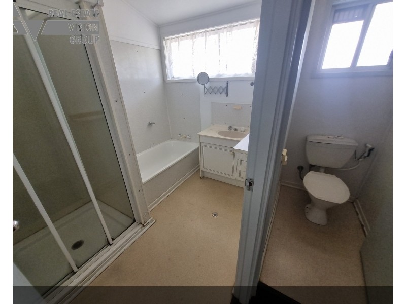 1 Scantlebury St, Blackwater QLD 4717