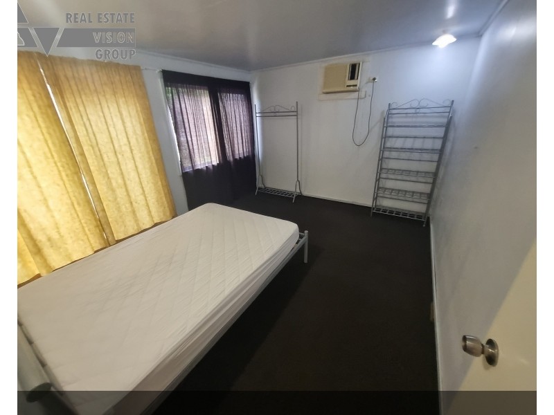 1 Scantlebury St, Blackwater QLD 4717