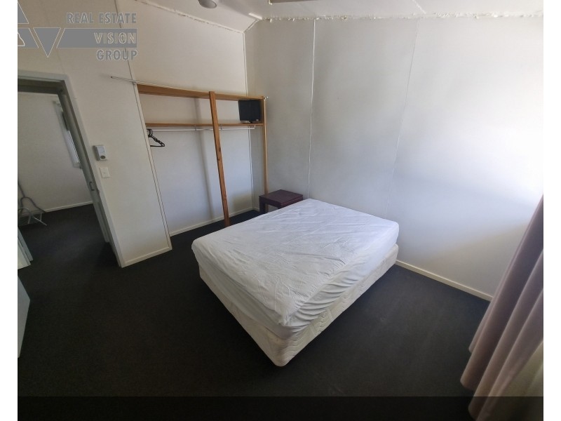 1 Scantlebury St, Blackwater QLD 4717