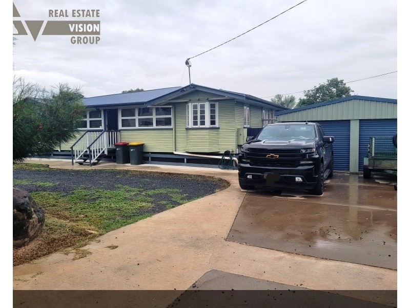 20-22 Sandalwood Street, Blackwater QLD 4717