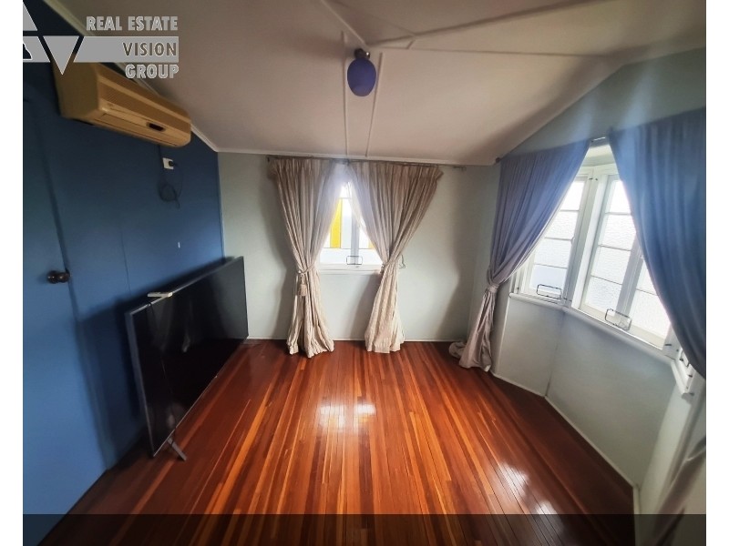 20-22 Sandalwood Street, Blackwater QLD 4717