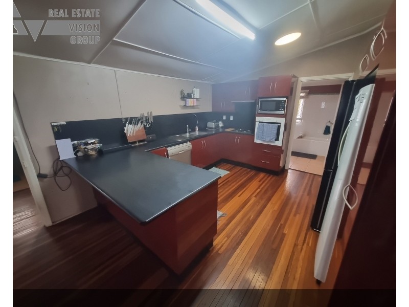 20-22 Sandalwood Street, Blackwater QLD 4717