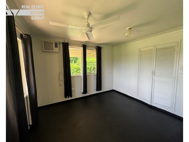 6 Clark Dr, Emerald QLD 4720