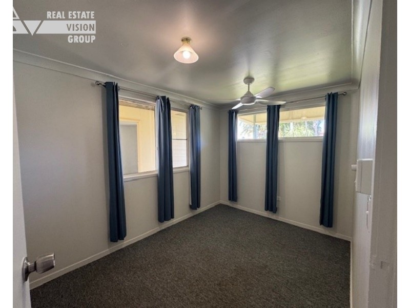 6 Clark Dr, Emerald QLD 4720