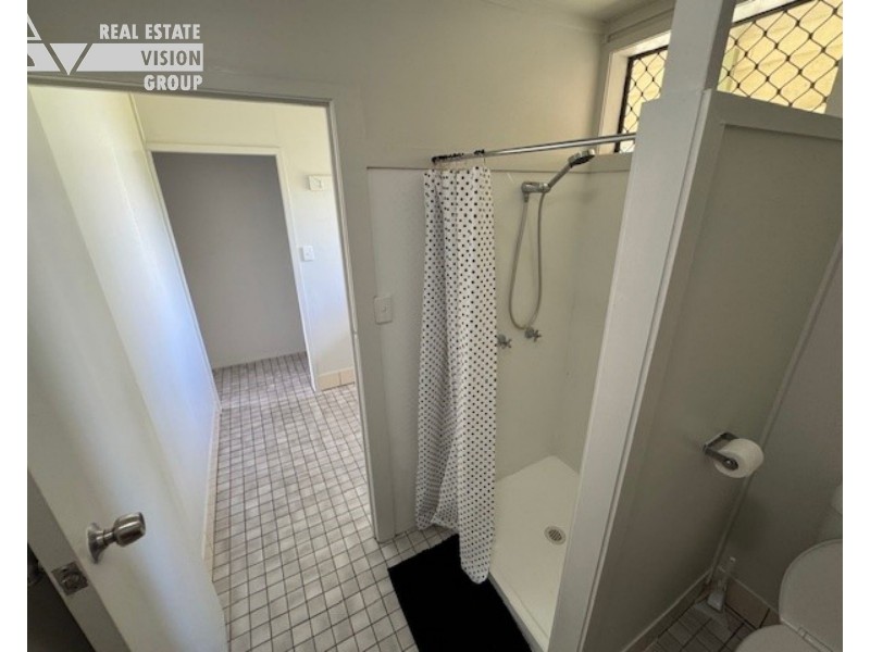 6 Clark Dr, Emerald QLD 4720