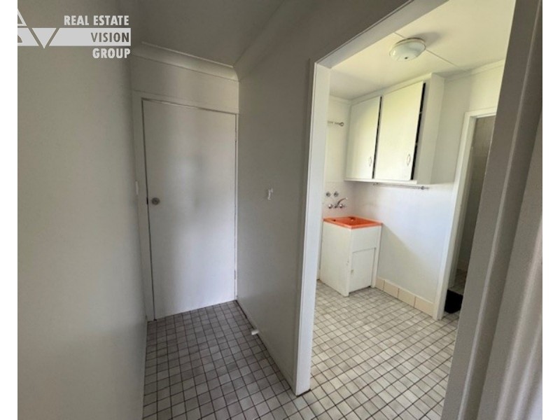 6 Clark Dr, Emerald QLD 4720