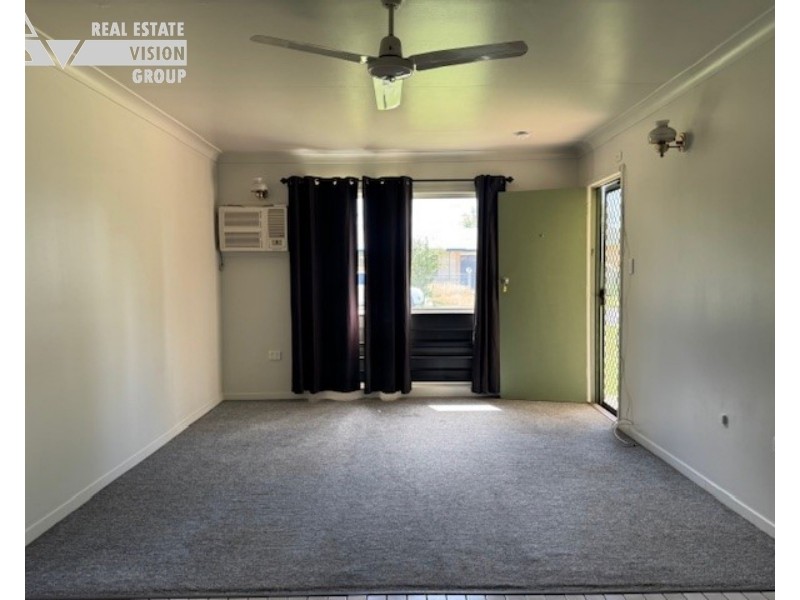 6 Clark Dr, Emerald QLD 4720