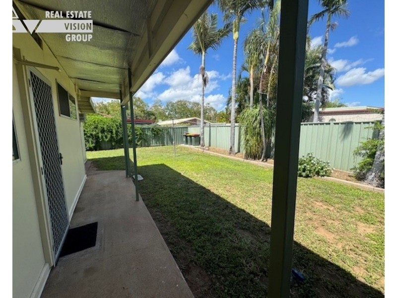 6 Clark Dr, Emerald QLD 4720