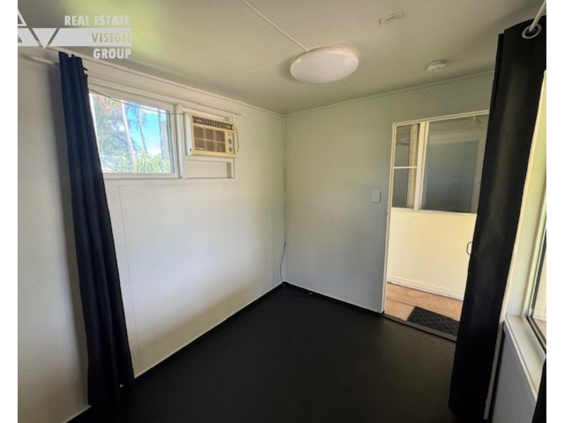 6 Clark Dr, Emerald QLD 4720