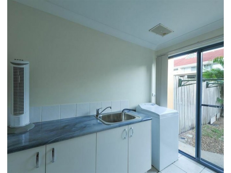 Unit 8/7 Erromango Dr, Jubilee Pocket QLD 4802