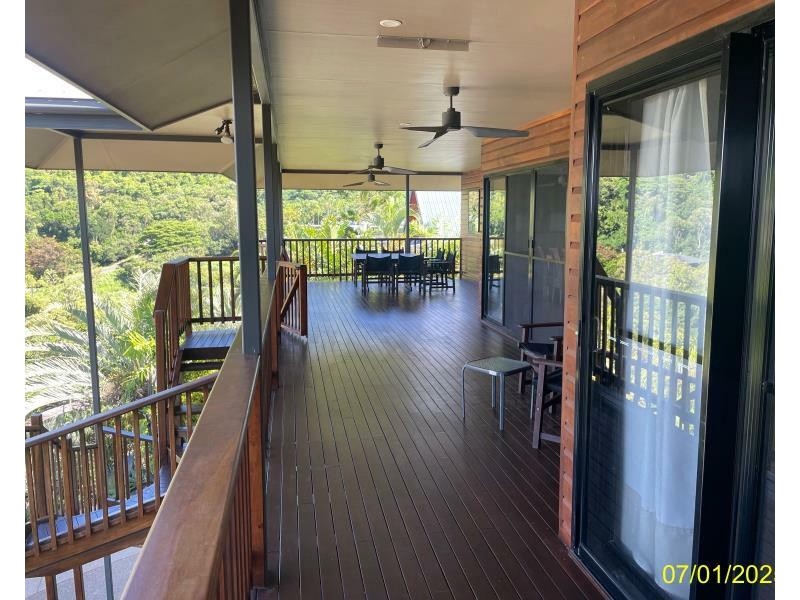 24 Nara Ave, Airlie Beach QLD 4802