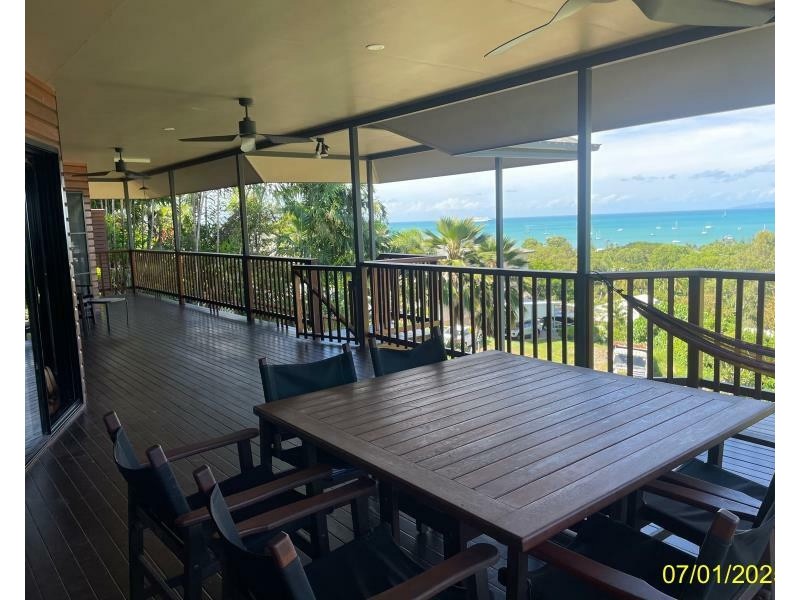 24 Nara Ave, Airlie Beach QLD 4802