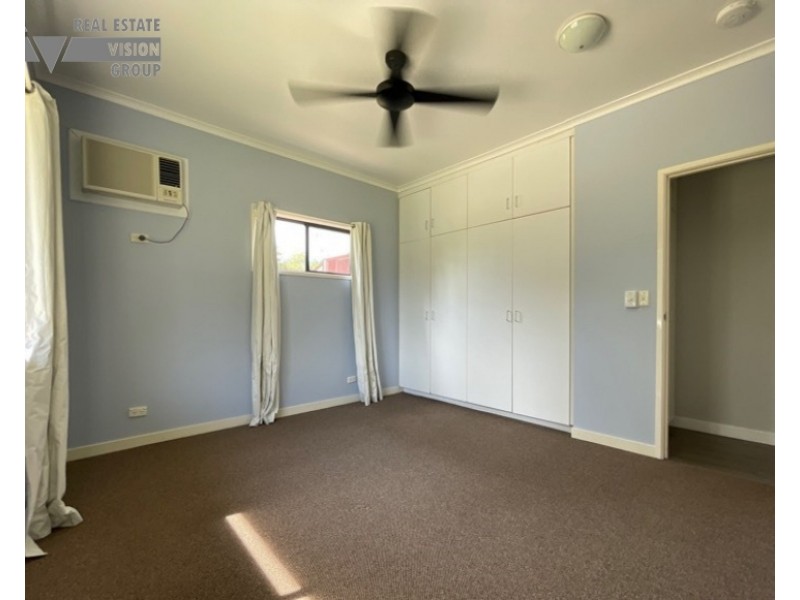 107 Blain St, Blackwater QLD 4717