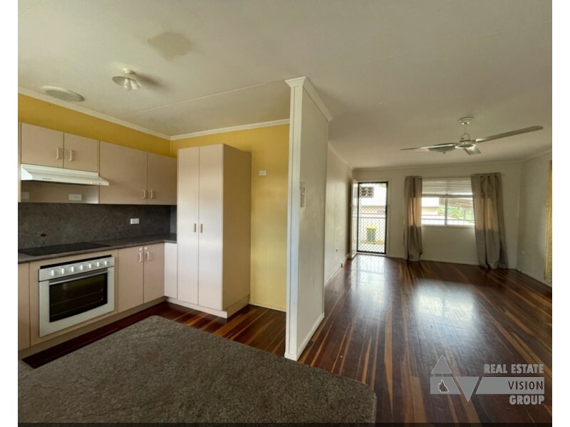 9 Gum St, Blackwater QLD 4717