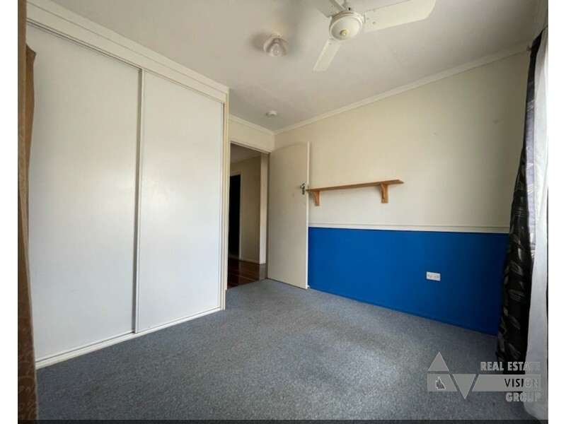 9 Gum St, Blackwater QLD 4717