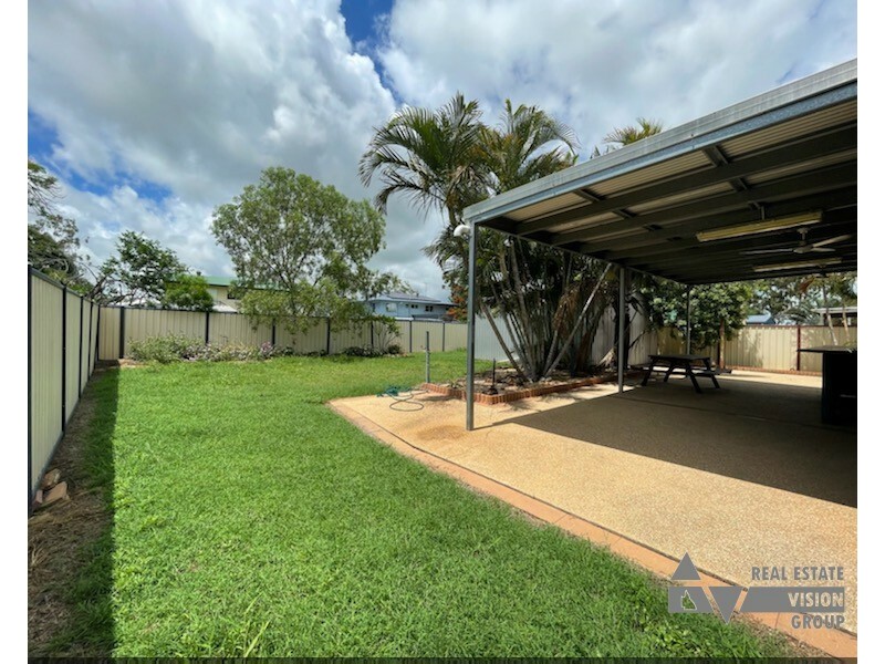 9 Gum St, Blackwater QLD 4717