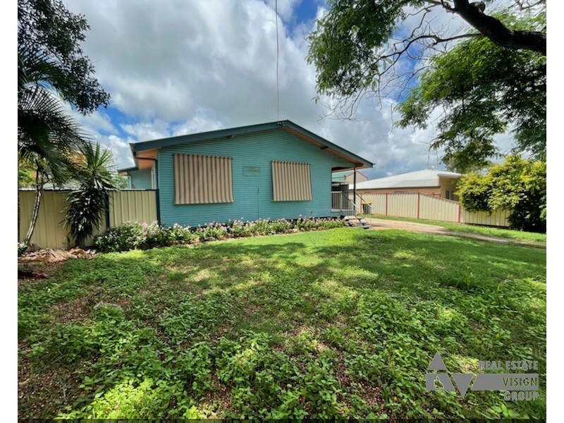 9 Gum St, Blackwater QLD 4717