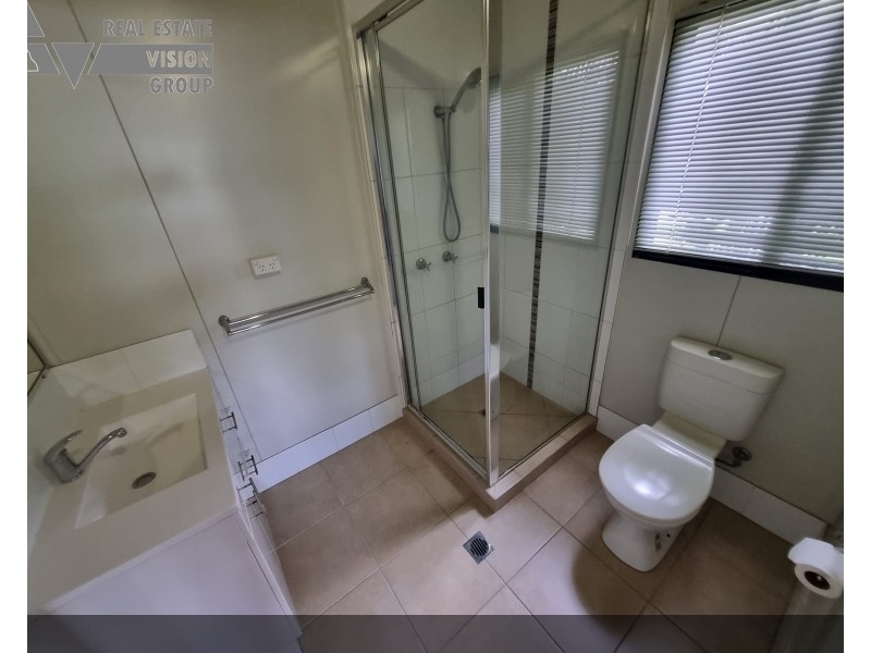 10 Gum St, Blackwater QLD 4717