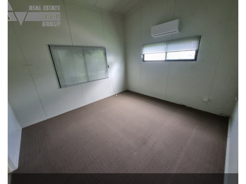 10 Gum St, Blackwater QLD 4717