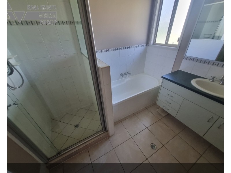 23 Boonery St, Blackwater QLD 4717