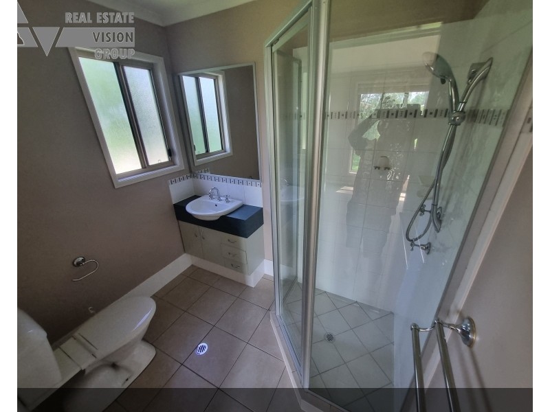 23 Boonery St, Blackwater QLD 4717