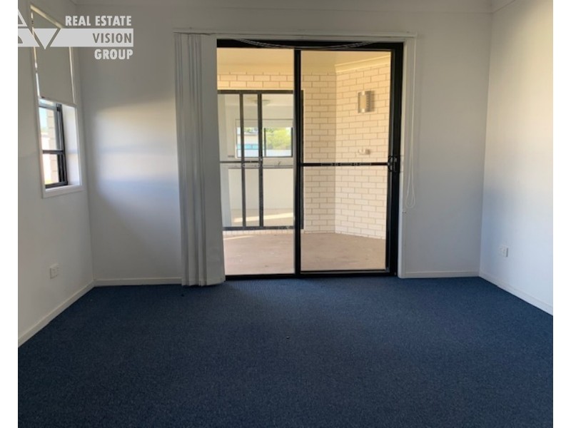 6 Guy St, Emerald QLD 4720