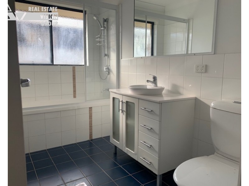 6 Guy St, Emerald QLD 4720
