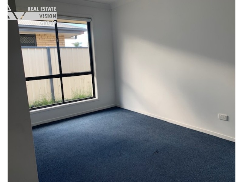 6 Guy St, Emerald QLD 4720